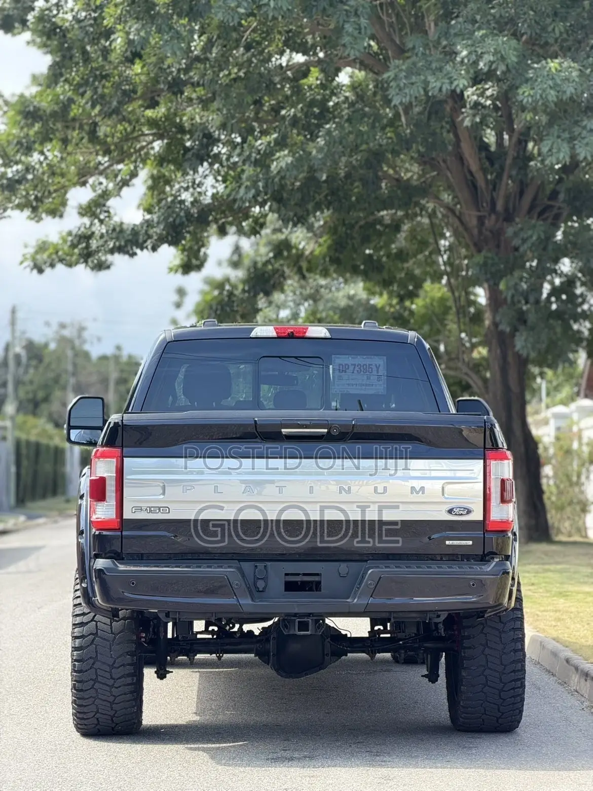 Ford F-150 Platinum 2022 Black