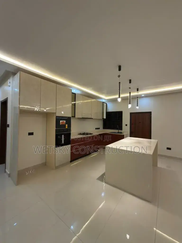 3bdrm House in East Legon Hills, Accra Metropolitan for sale