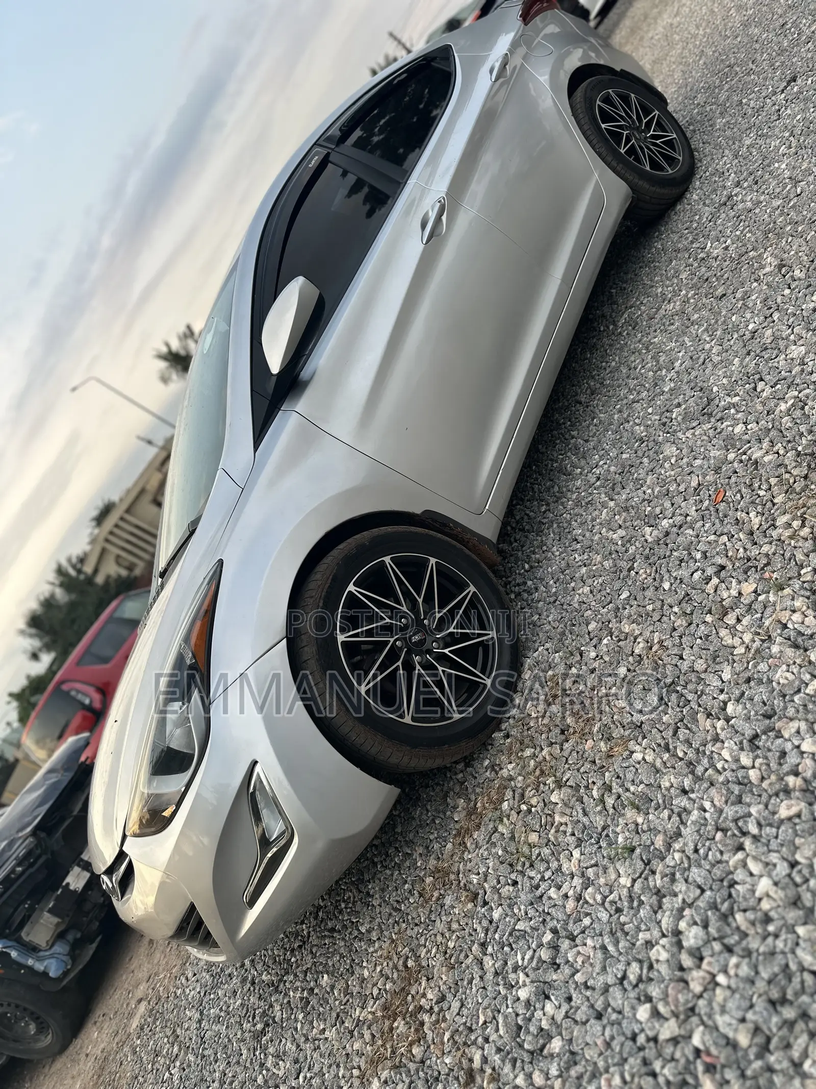 Hyundai Elantra Limited 4dr Sedan (1.8L 4cyl 6A) 2015 Gray