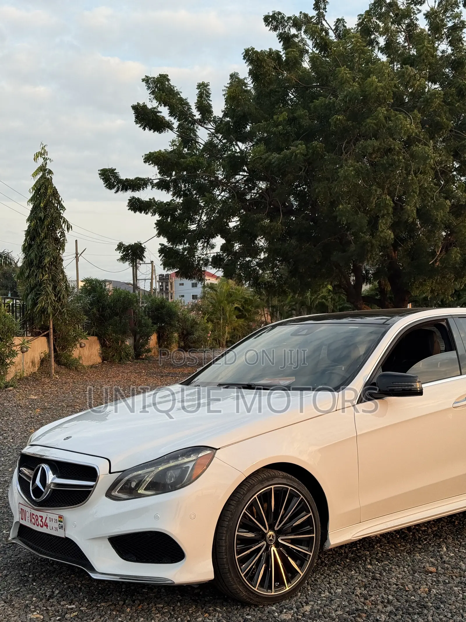 Mercedes-Benz E350 Base 4Matic Sedan AWD (3.5L 6cyl 7A) 2015 White