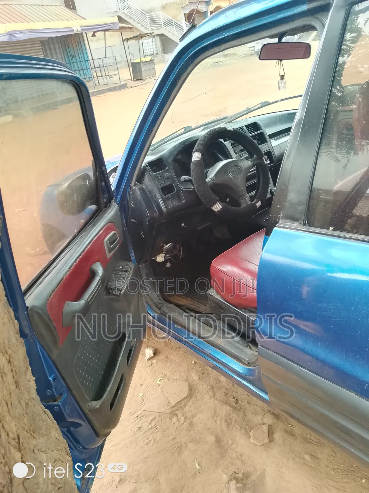 Toyota RAV4 2004 Blue