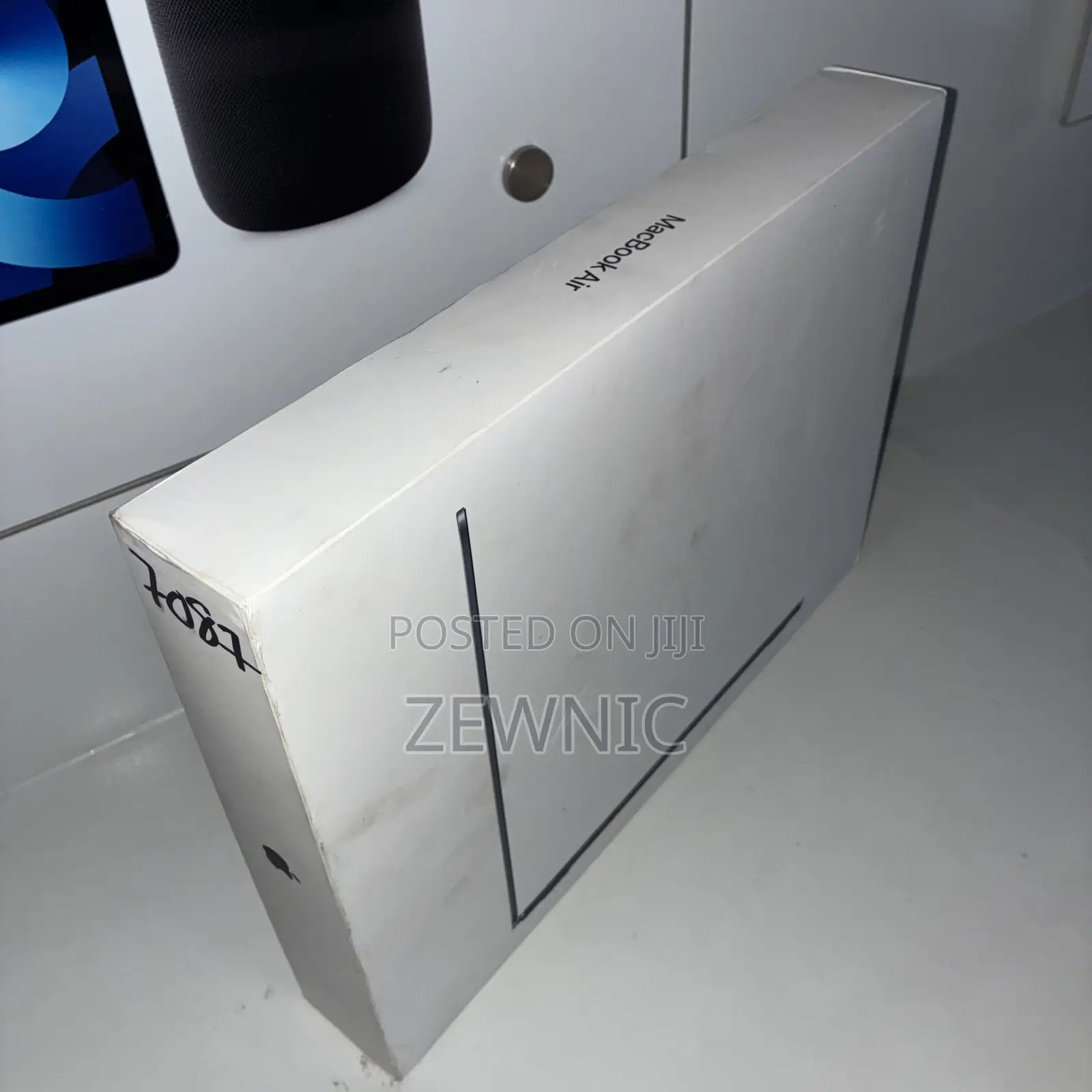 New Laptop Apple MacBook Air 2026 M5 16GB Apple M5 SSD 512GB
