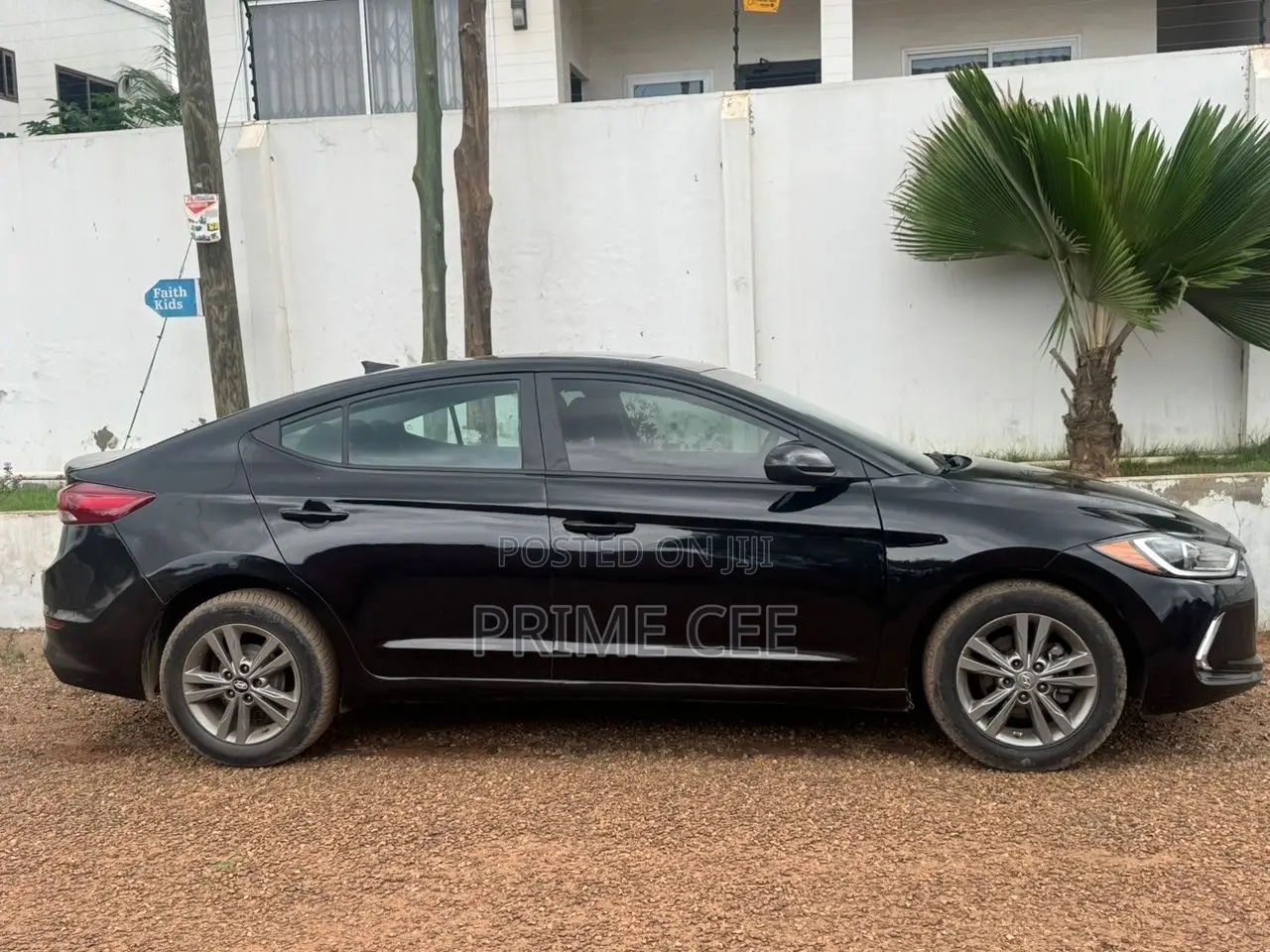 Hyundai Elantra 2017 Black