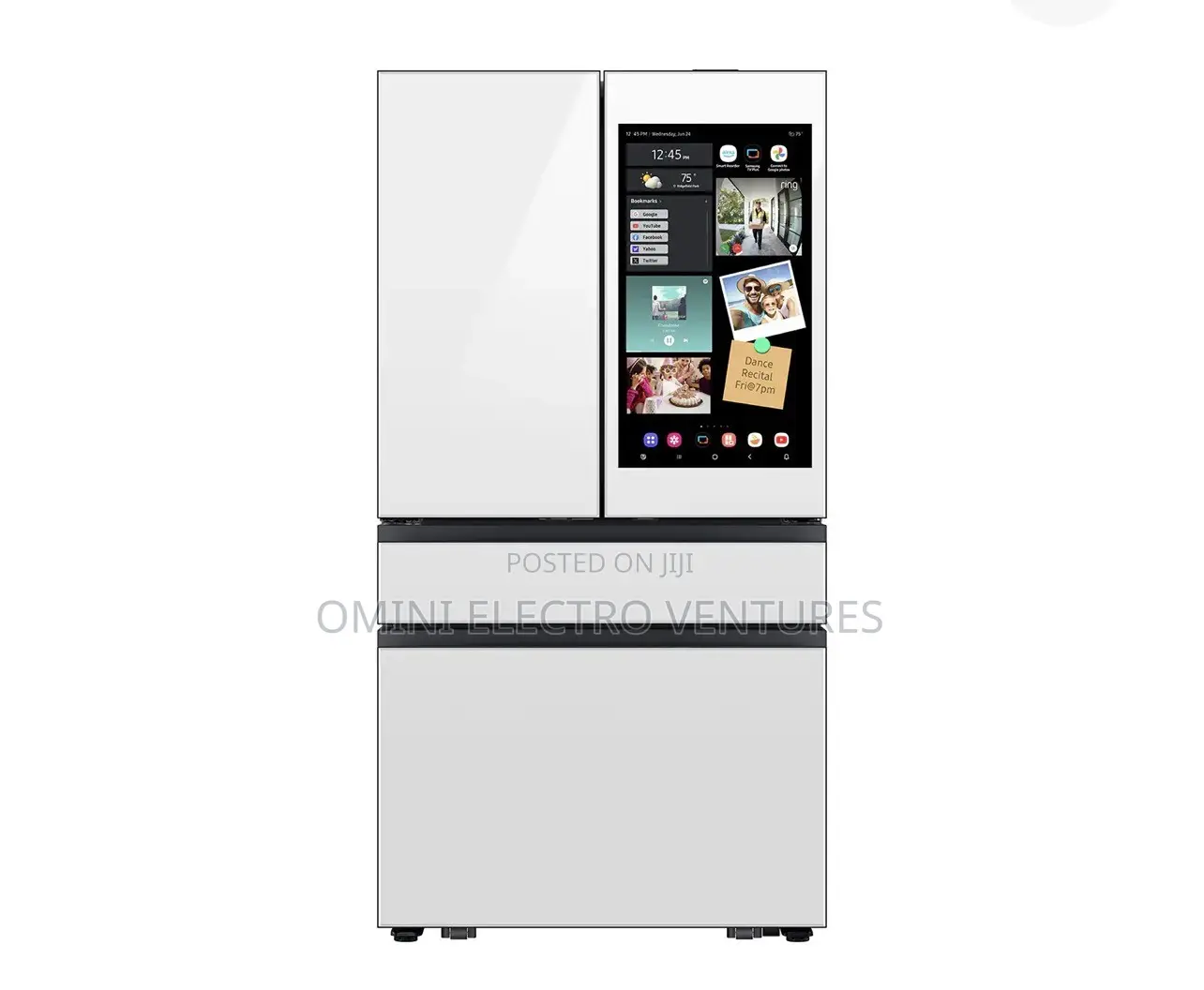 Samsung AI Smart Family Hub Refrigerator With 32” Screen
