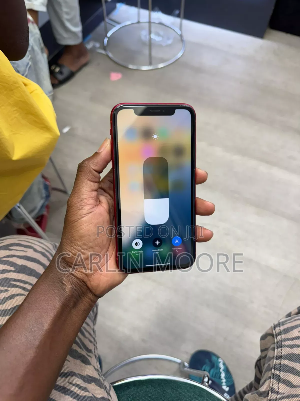 Apple iPhone XR 64 GB Red