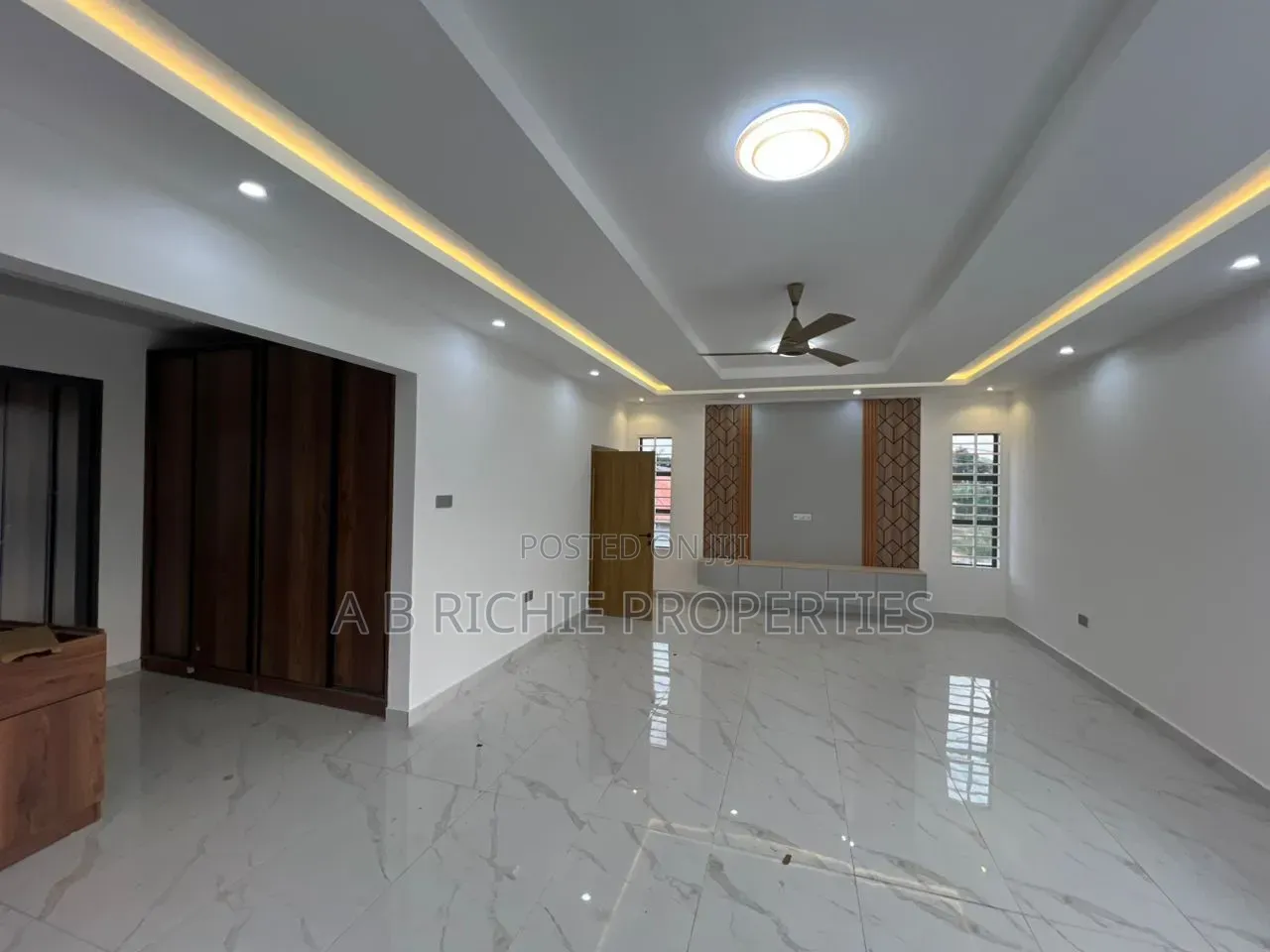 3bdrm House in Ab Richie Properties, Amasaman for sale