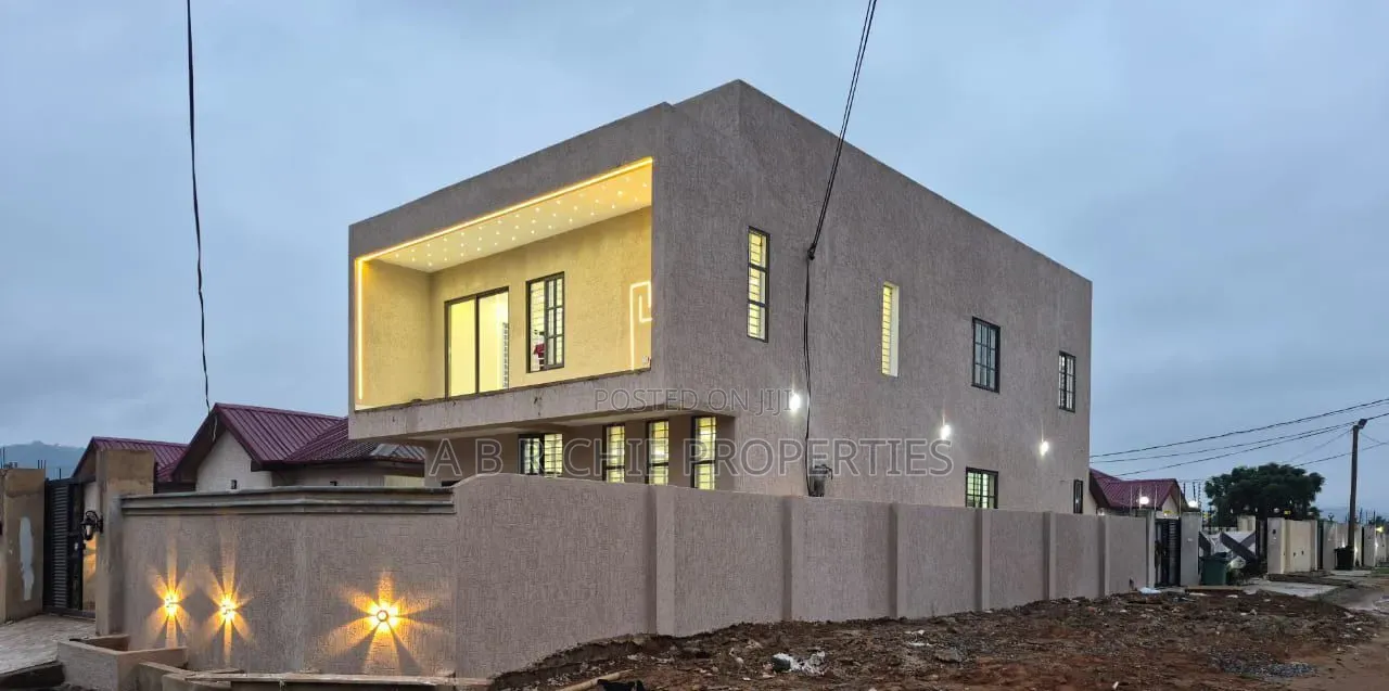 3bdrm House in Ab Richie Properties, Amasaman for sale
