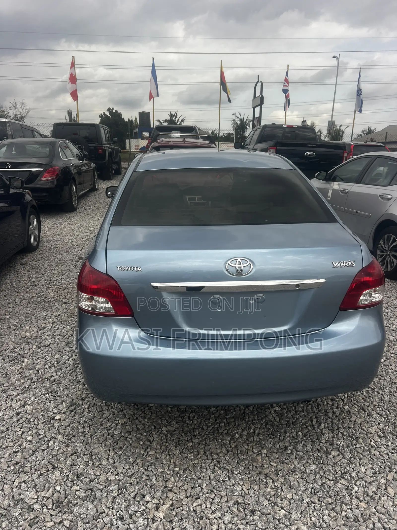 Toyota Yaris 2012 Beige