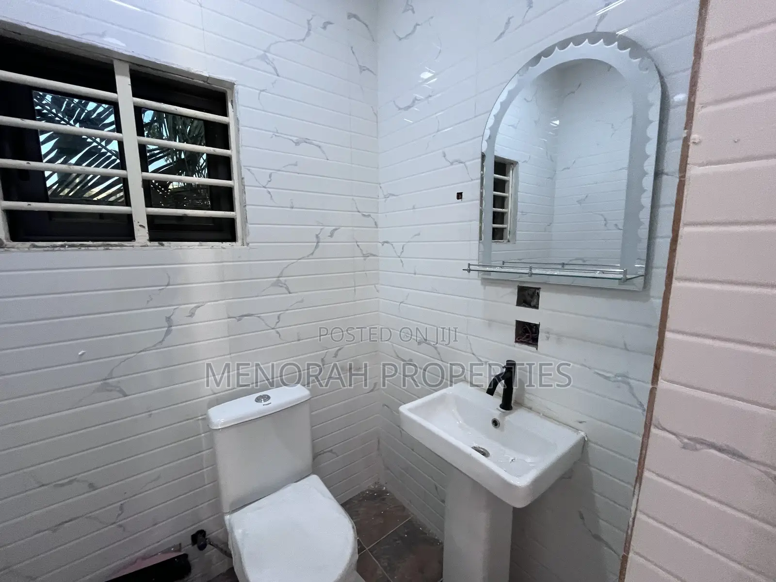 1bdrm Apartment in Adenta Amrahia for rent