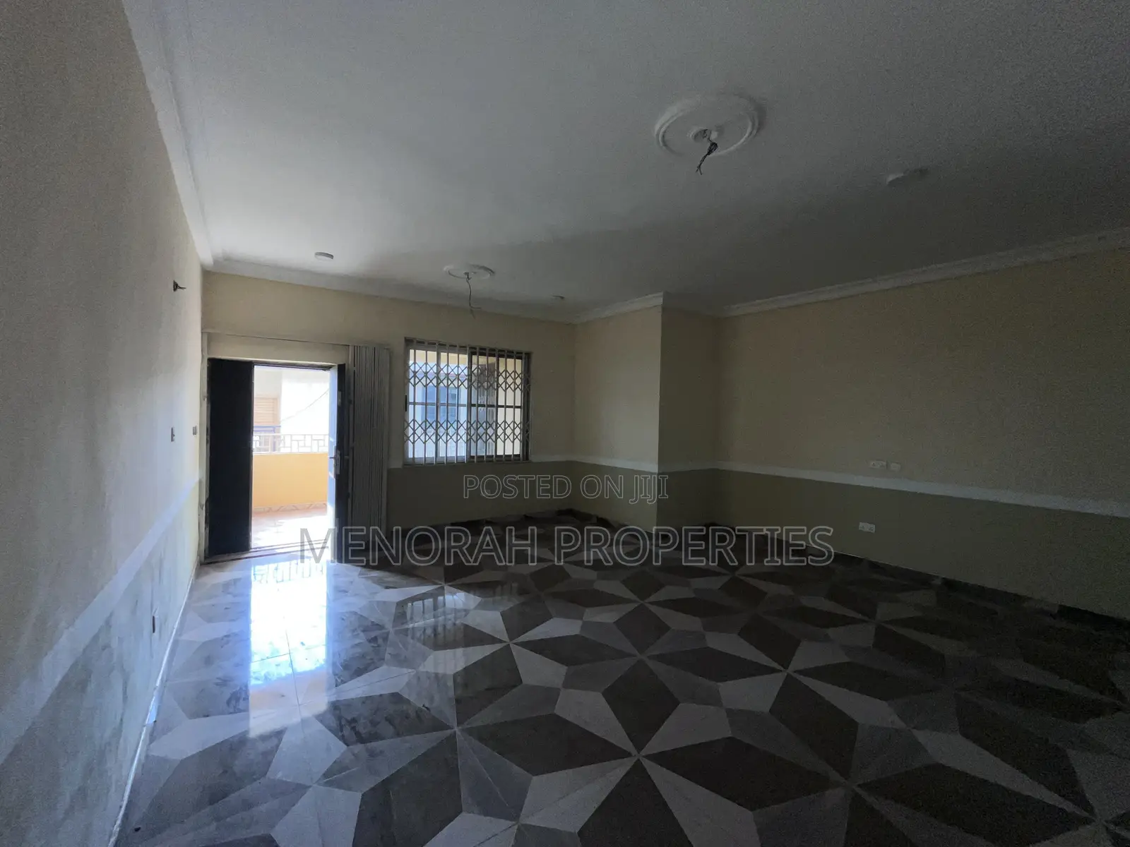2bdrm Apartment in Adenta Amrahia for rent