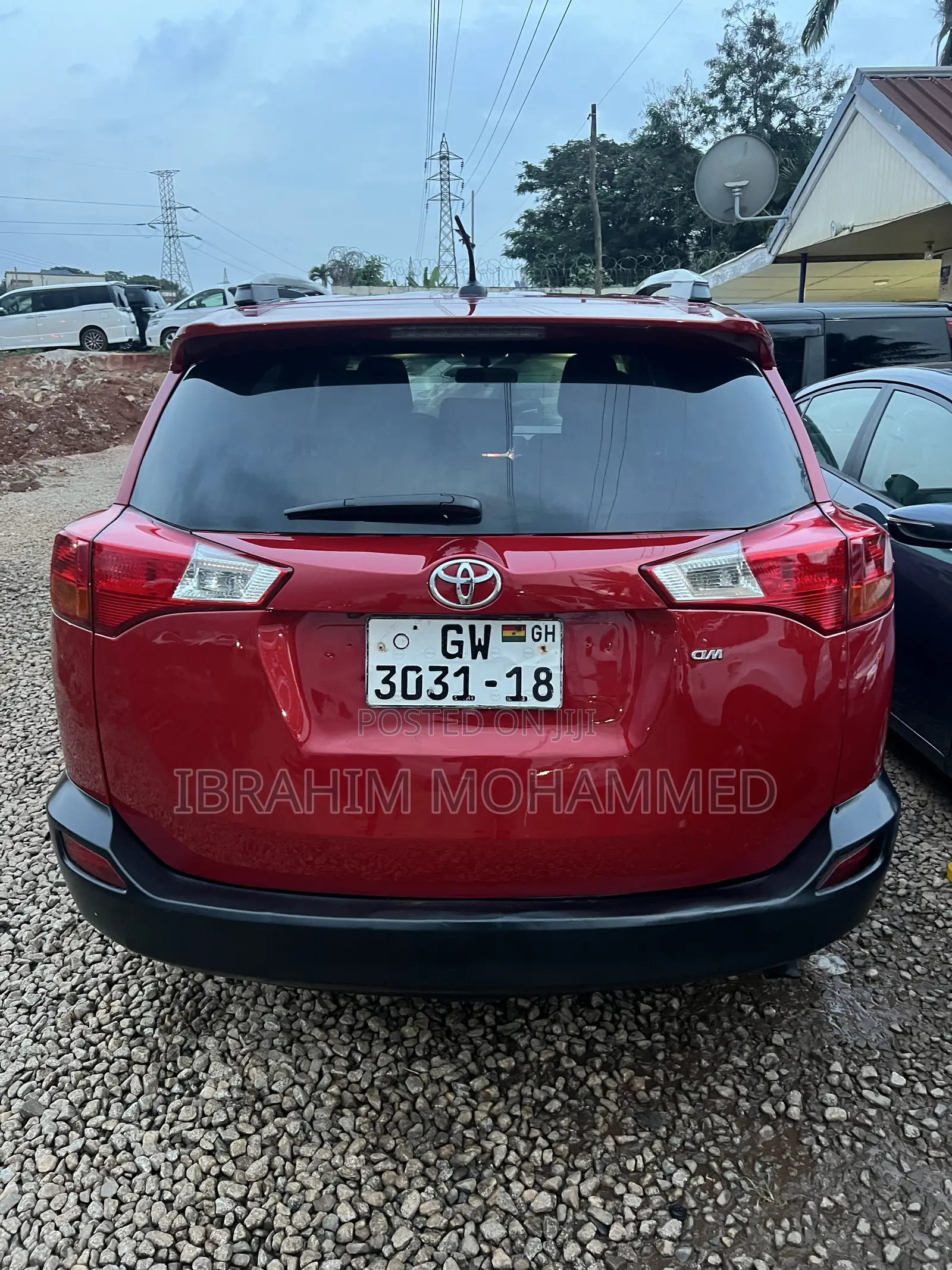 Toyota RAV4 XLE 4dr SUV (2.5L 4cyl 6A) 2014 Gold