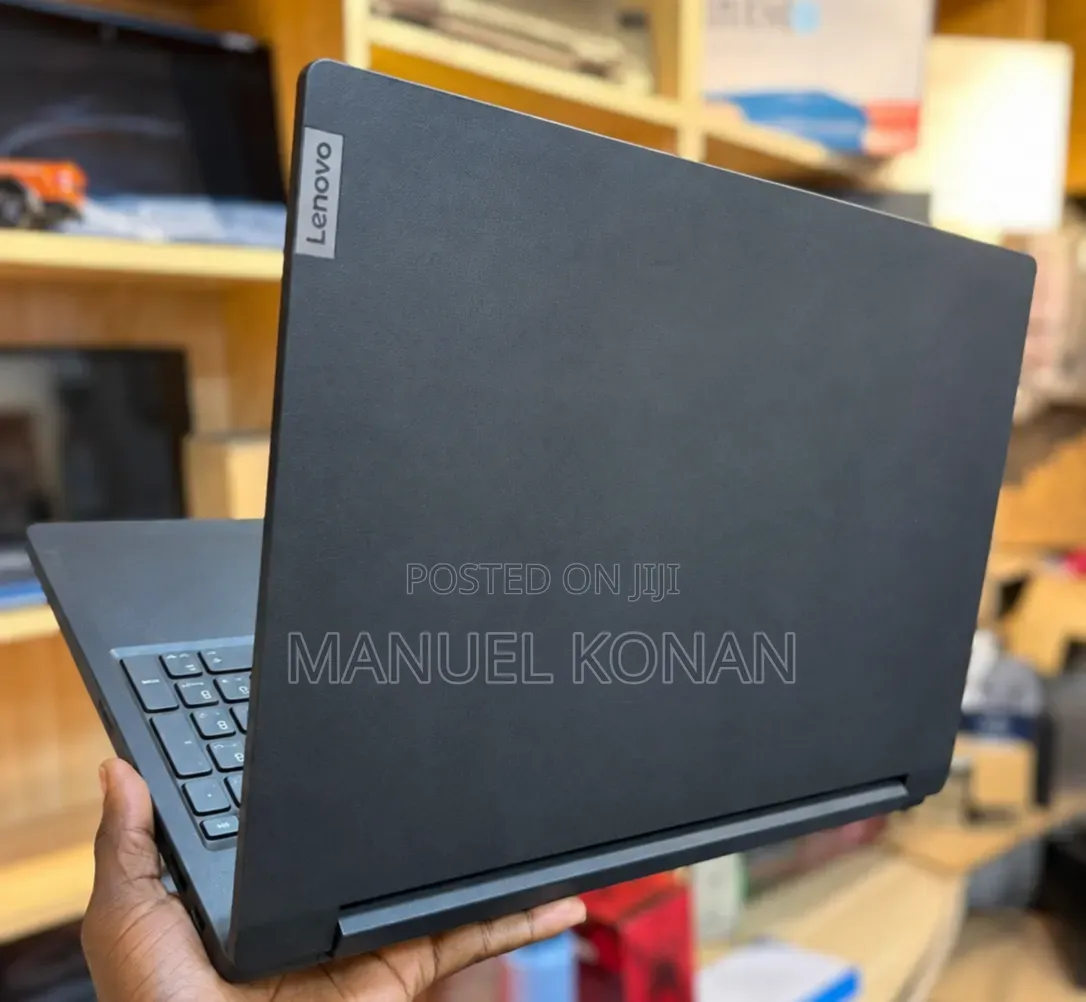 New Laptop Lenovo 8GB AMD Ryzen 3 SSD 256GB