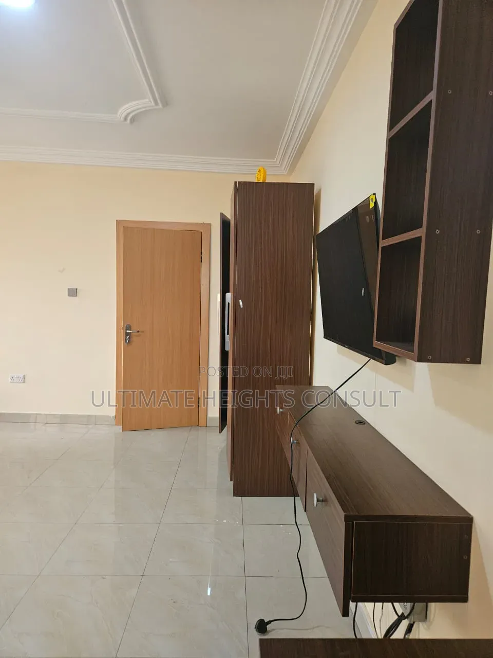 4bdrm House in School Junction for rent