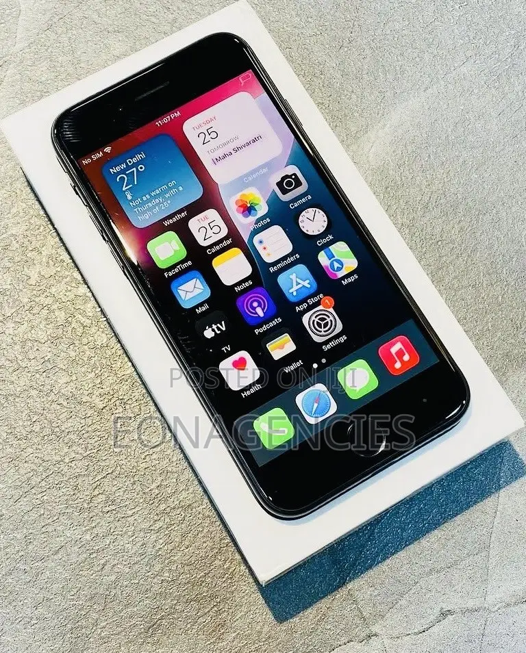Apple iPhone SE (2022) 64 GB Black