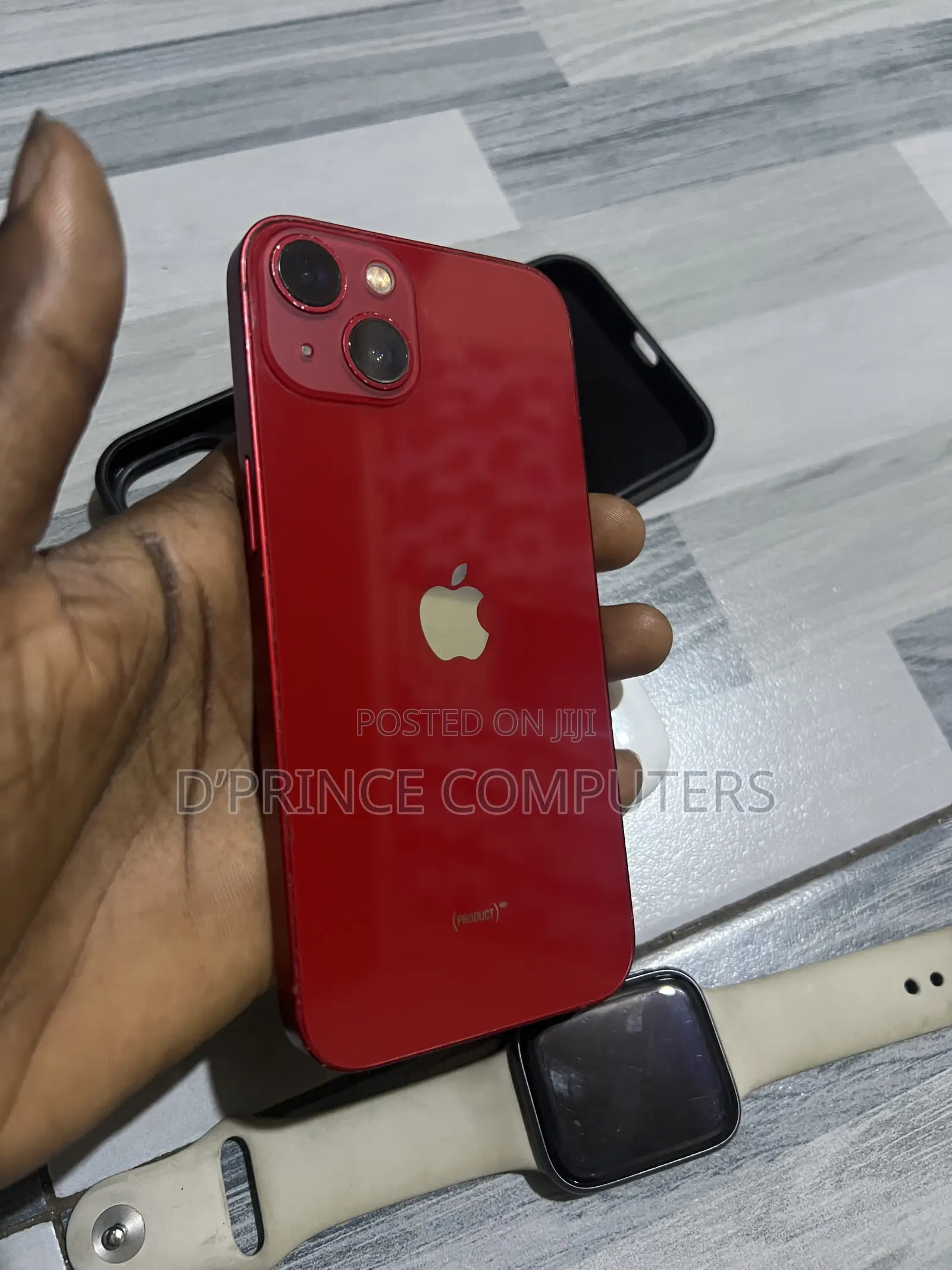 Apple iPhone 13 256 GB Red