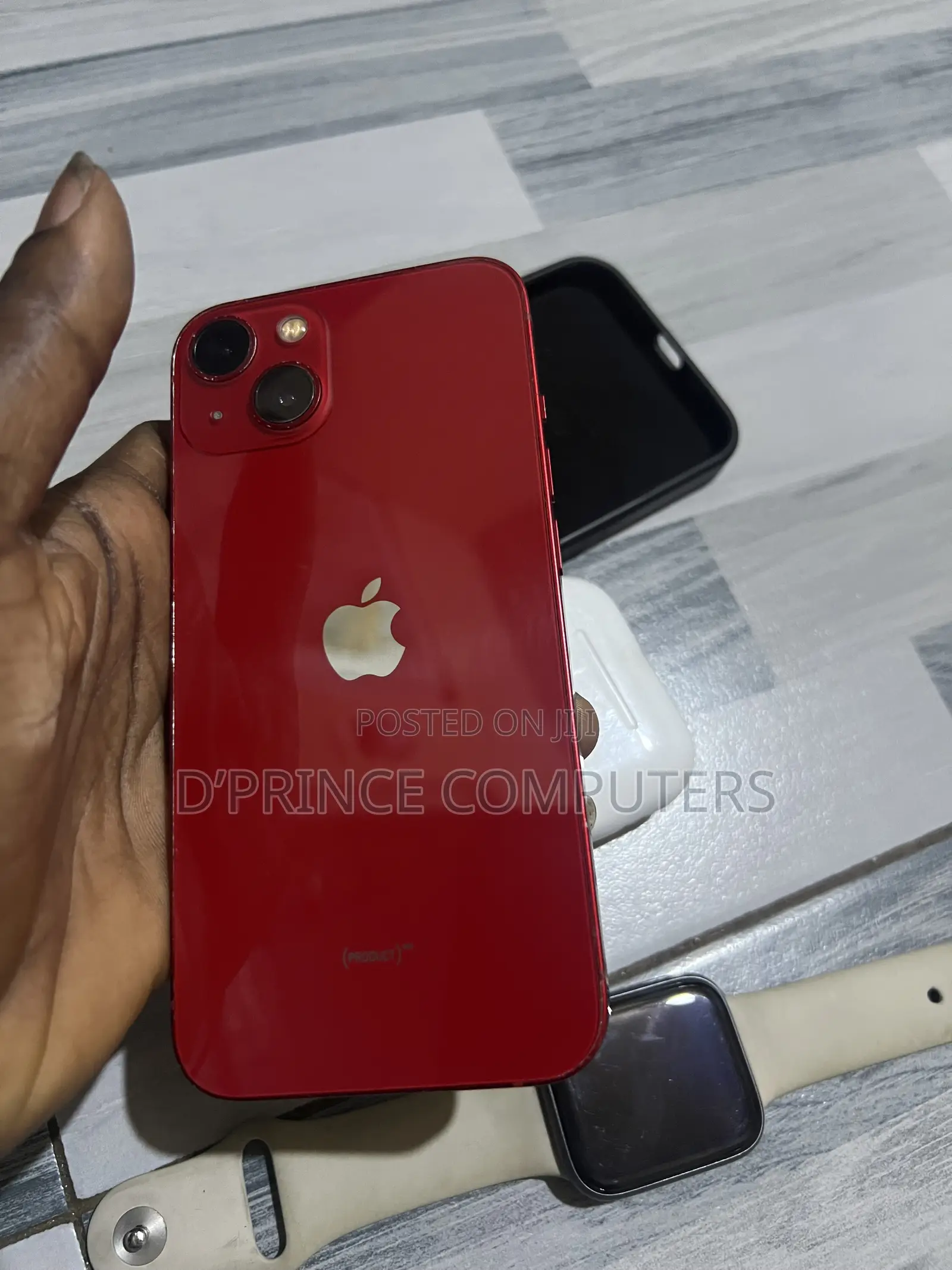 Apple iPhone 13 256 GB Red