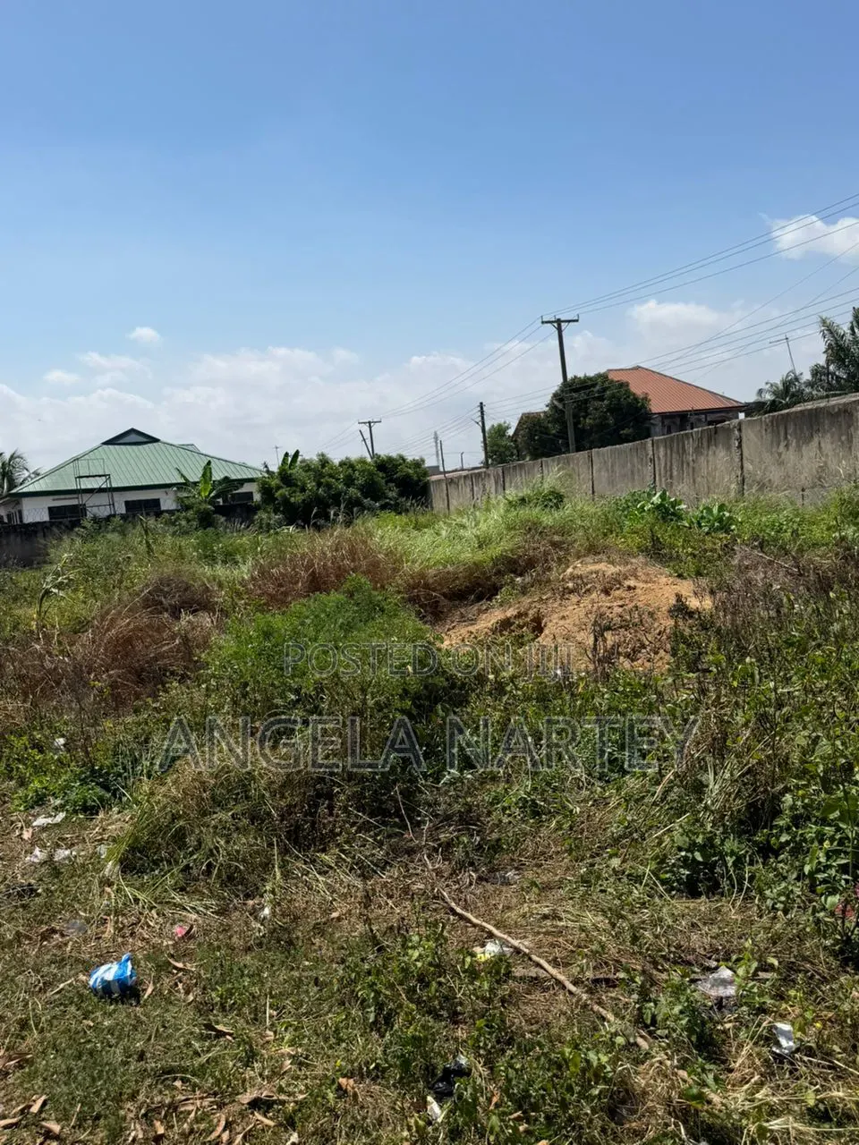 Walled and Gated Two and Half Plots at Spintex
