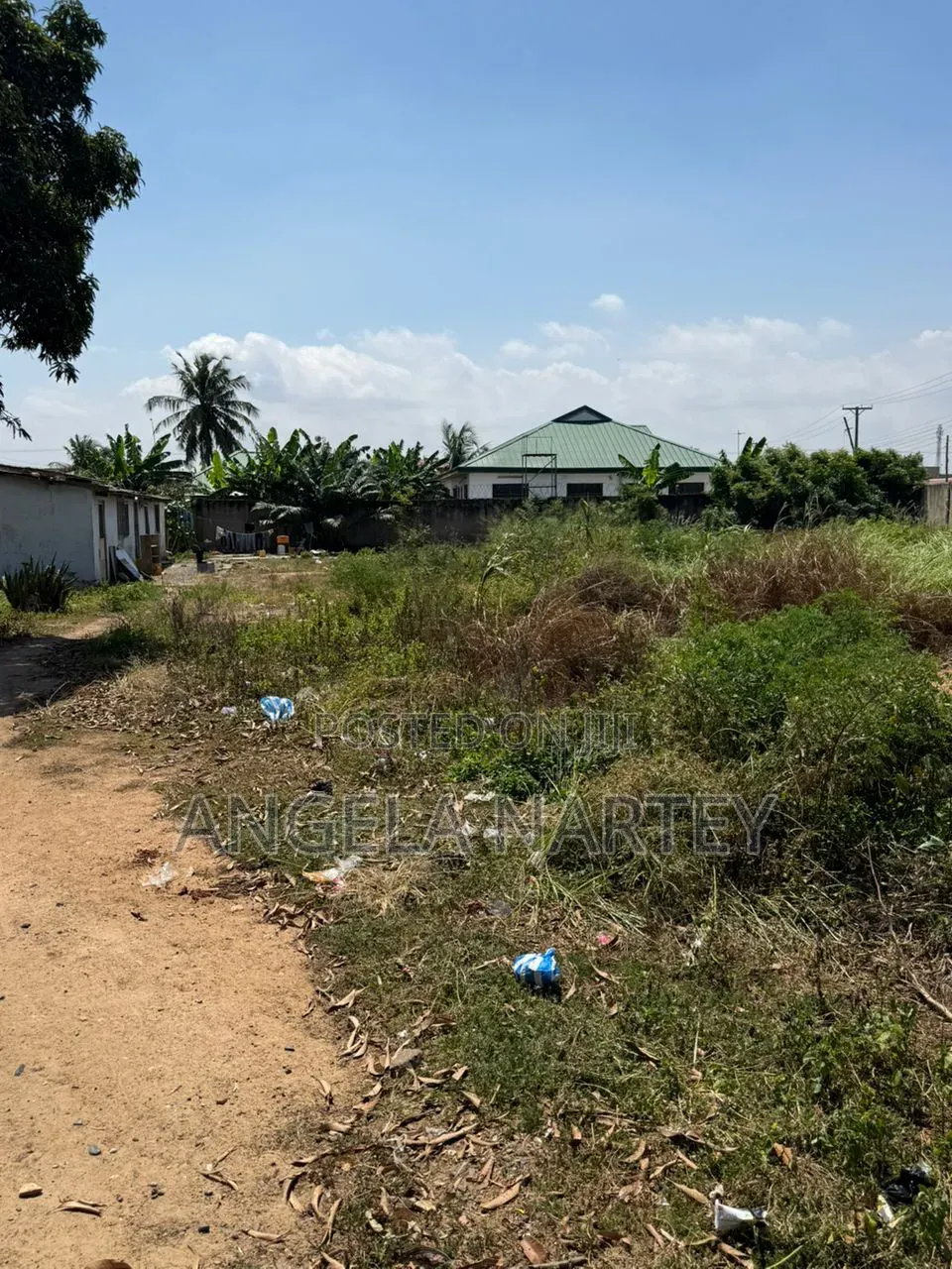 Walled and Gated Two and Half Plots at Spintex