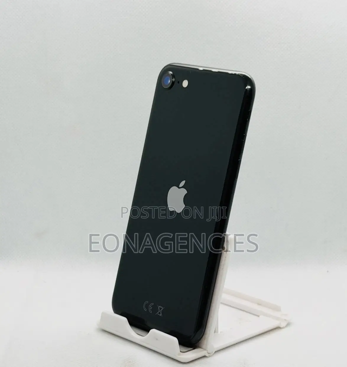 Apple iPhone SE (2022) 64 GB Black