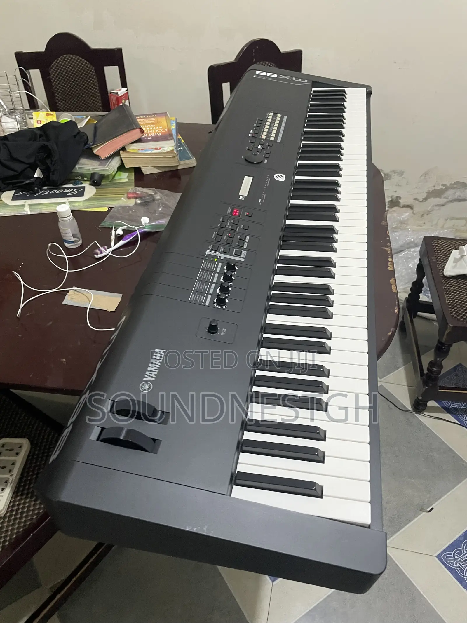 Yamaha Mx88 (Motif) Full Weighted Keys