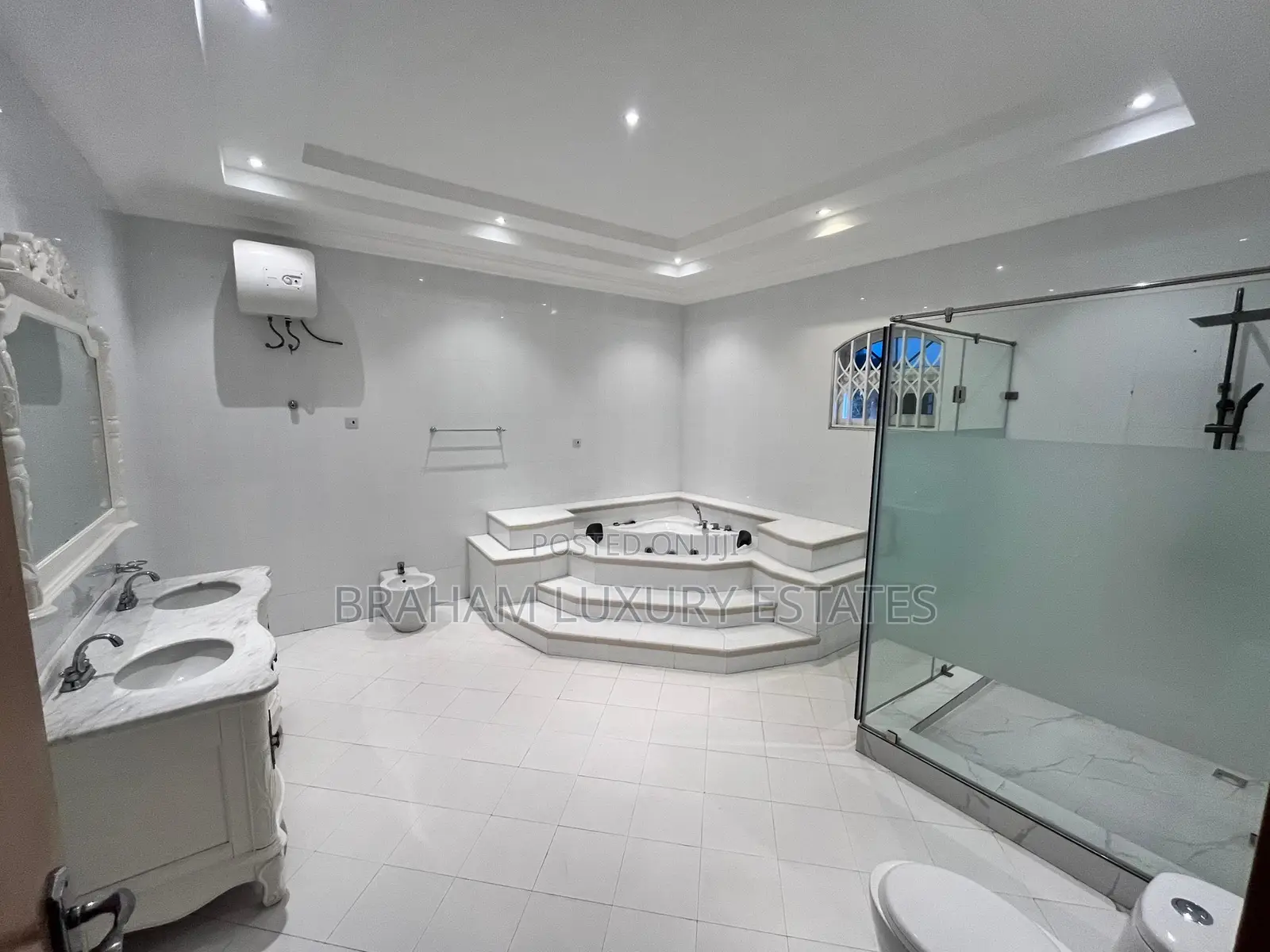 5bdrm House in Braham Luxury, East Legon for rent