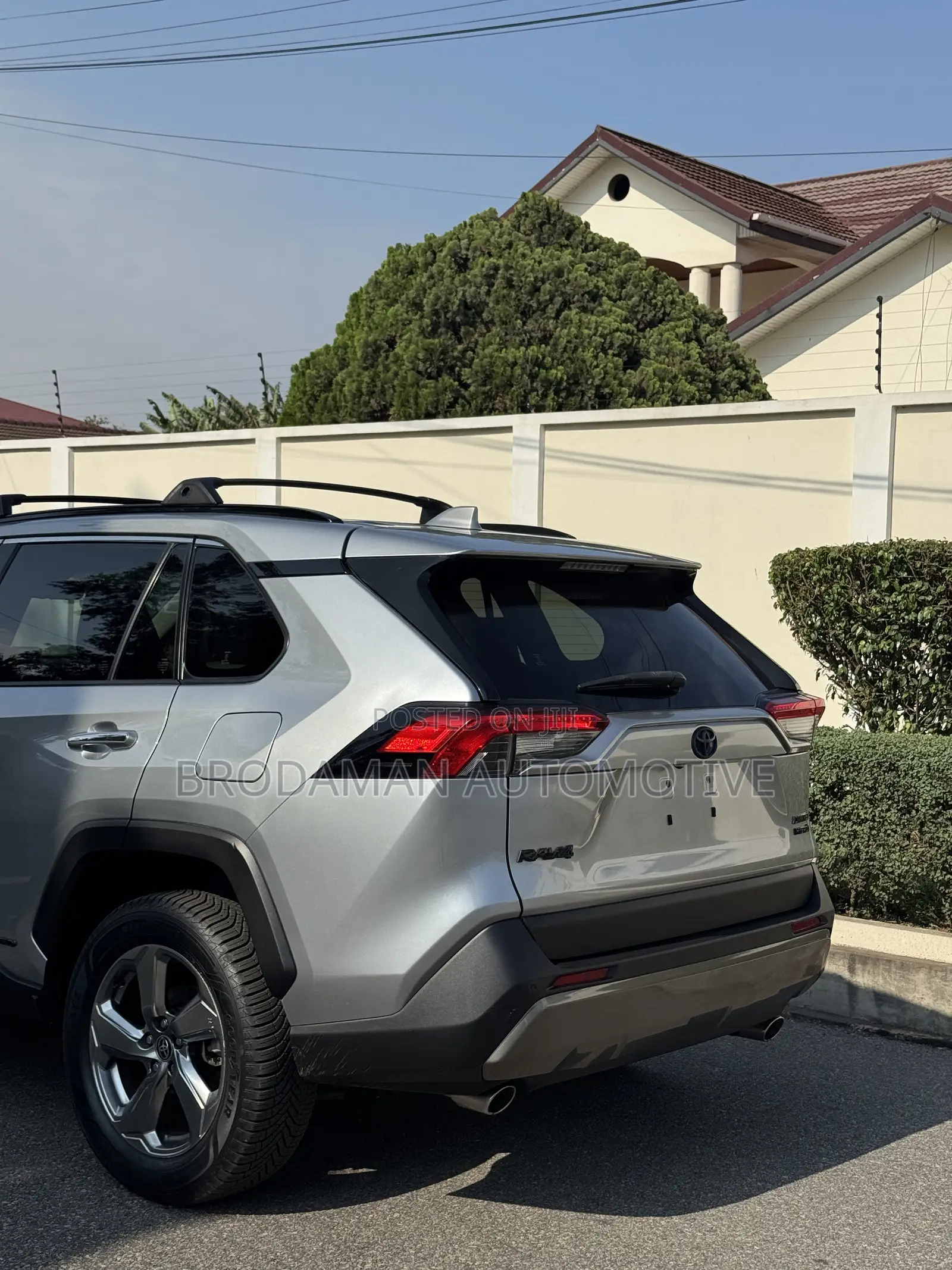 Toyota RAV4 Limited AWD 2020 Silver