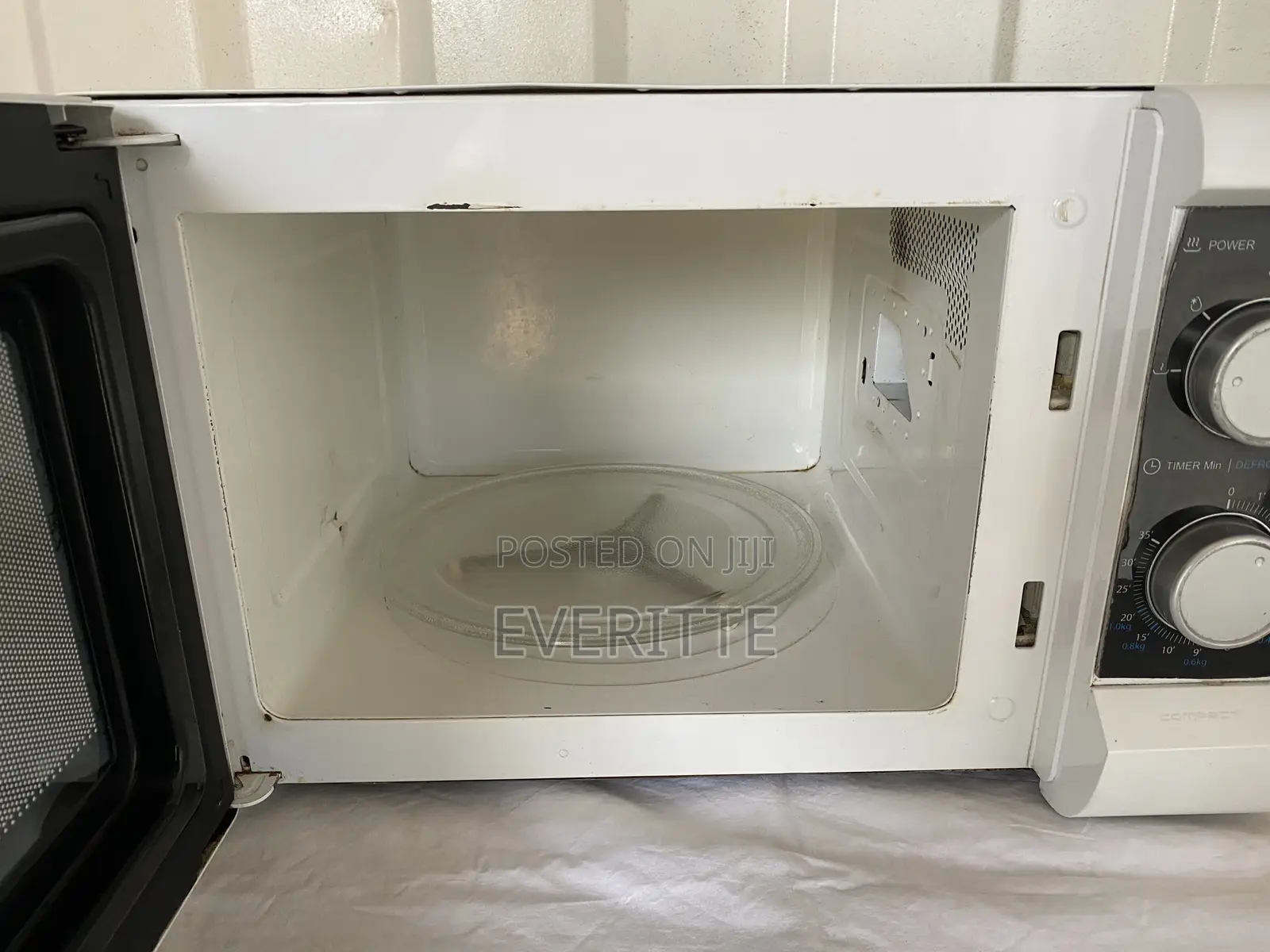 Whirlpool Microwave Oven