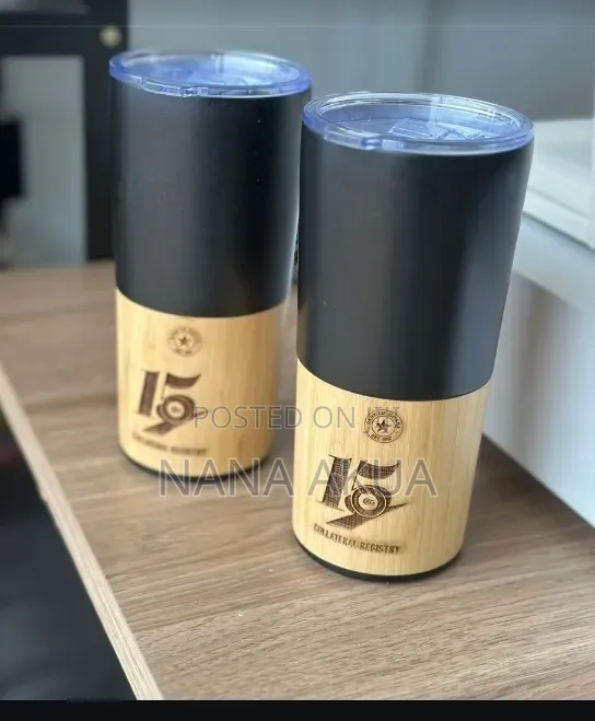 Customised Black and Wooden Vacuum Flask