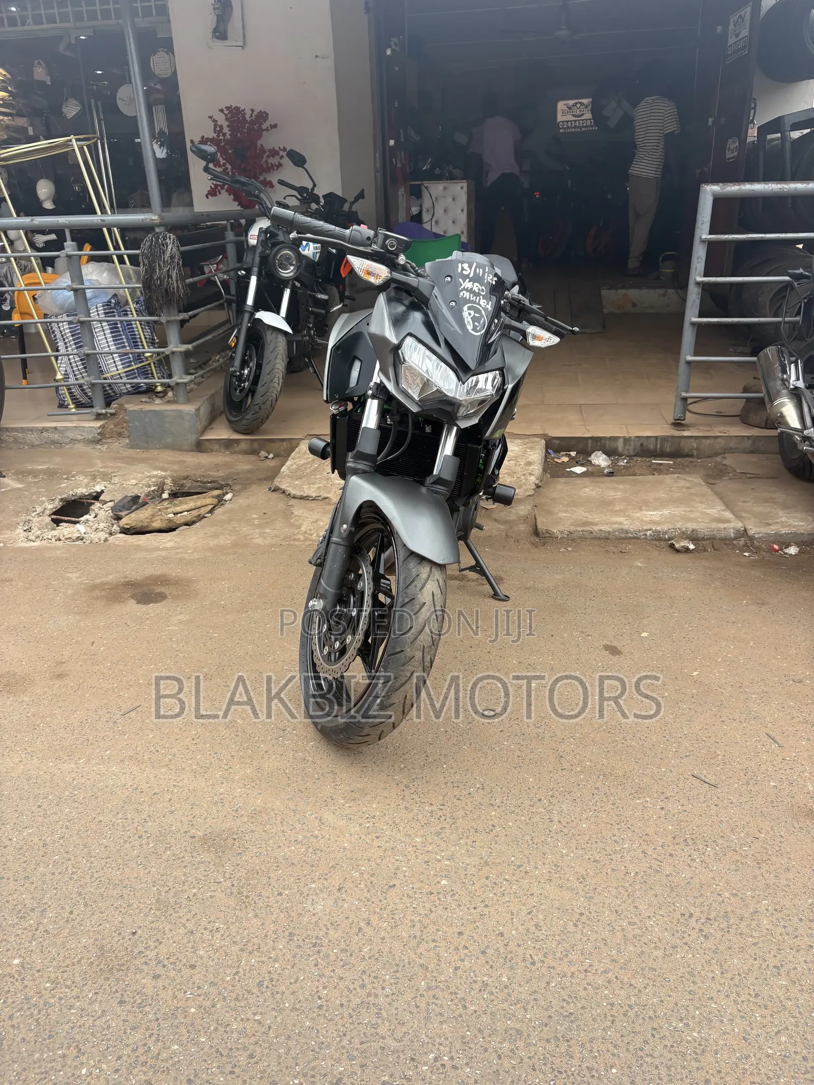Kawasaki Z400 2024 Black