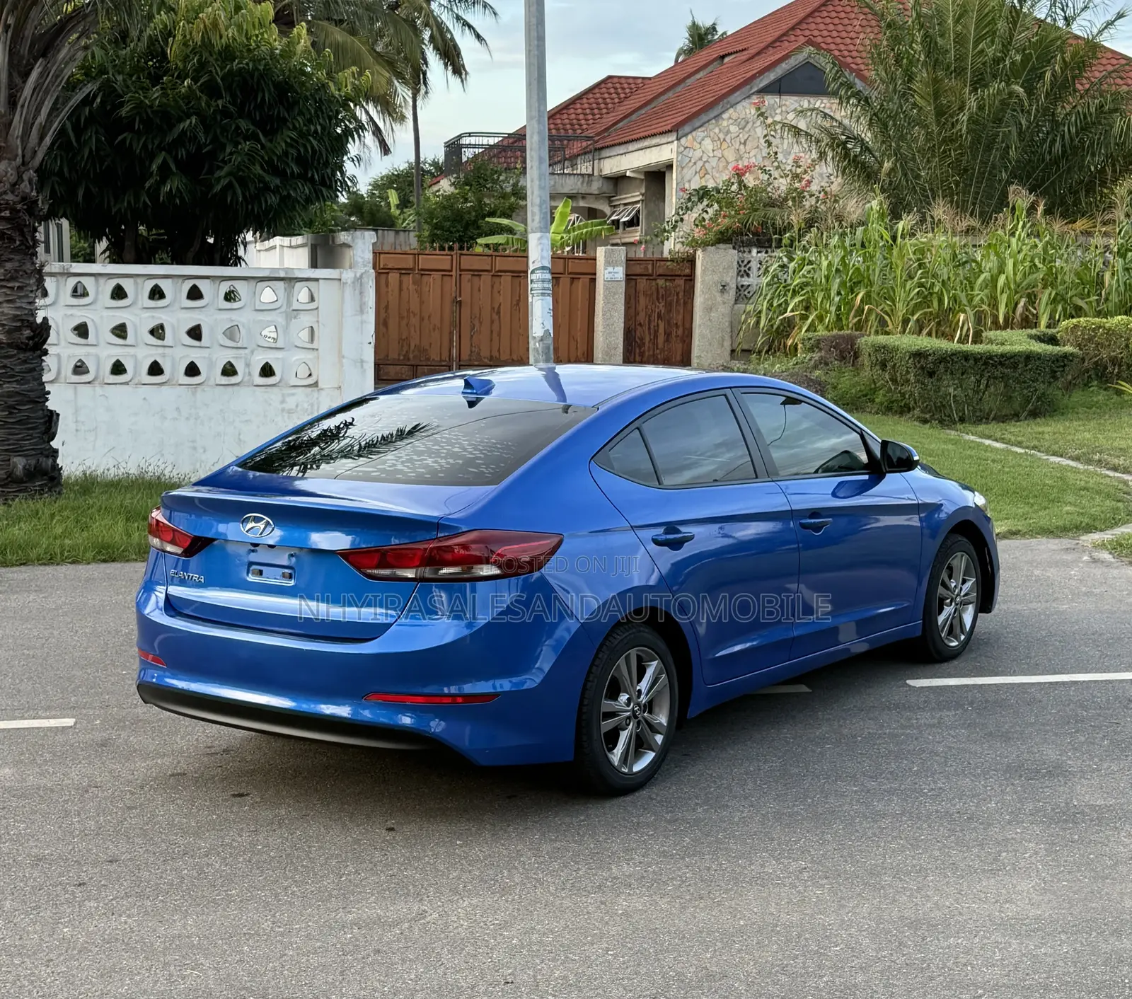 Hyundai Elantra 2017 Blue