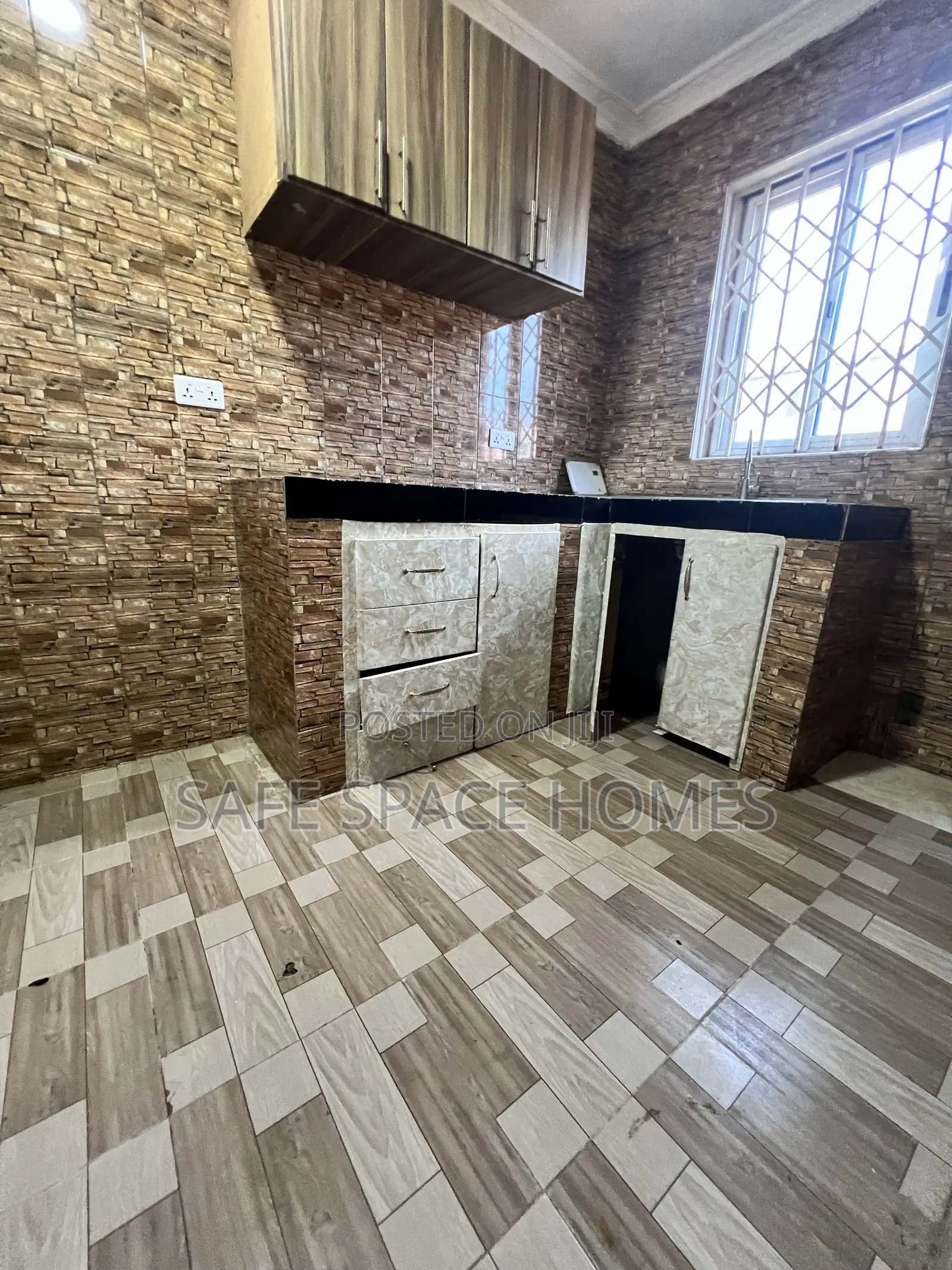 1bdrm Apartment in Tseaddo for rent