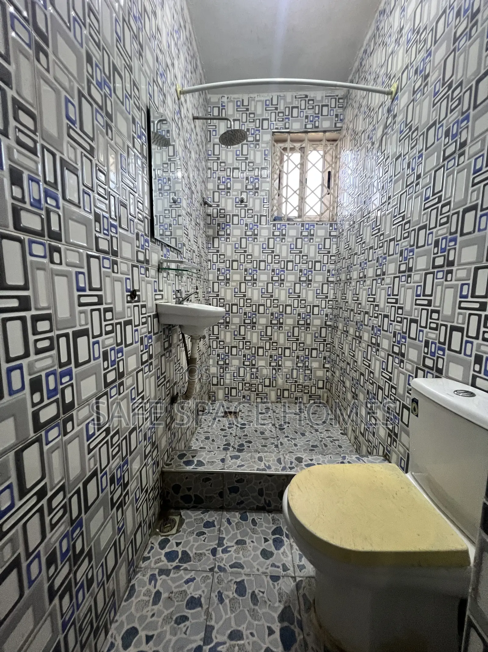 1bdrm Apartment in Tseaddo for rent