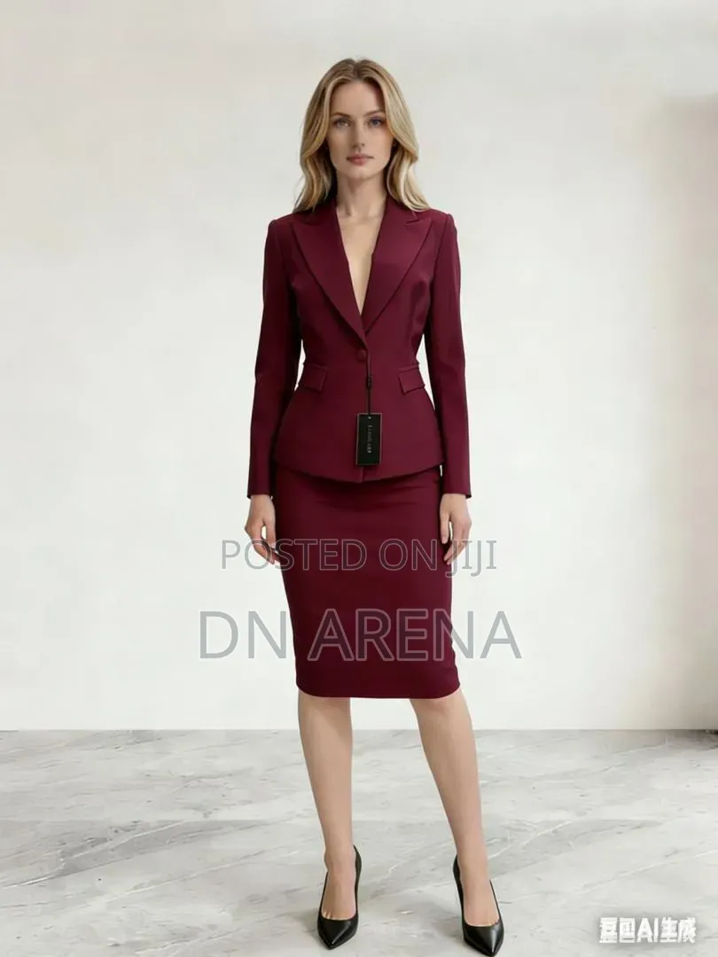 Elegant Ladies Skirt Suit