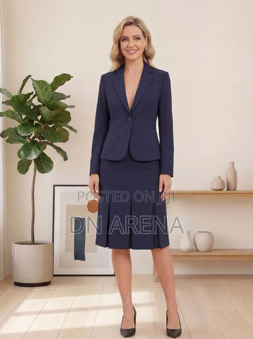 Elegant Ladies Skirt Suit