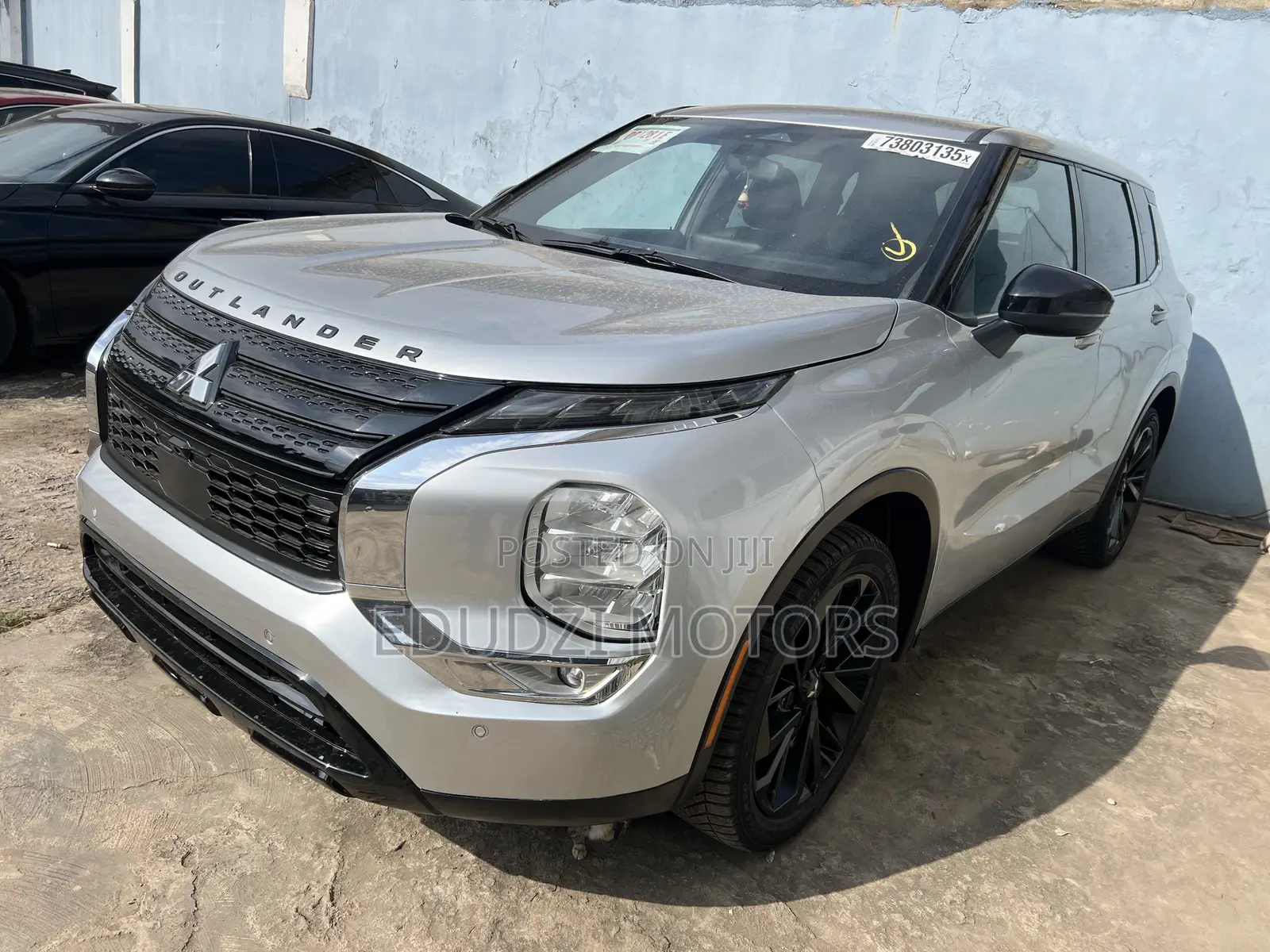 Mitsubishi Outlander SE 2022 Silver