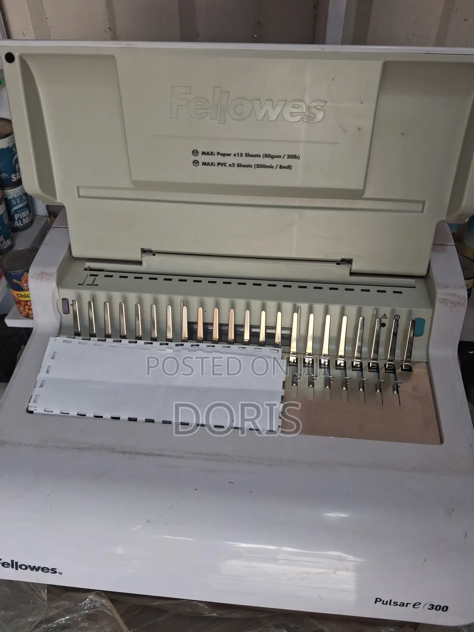 Fellowes Pulsare 300 Perforator