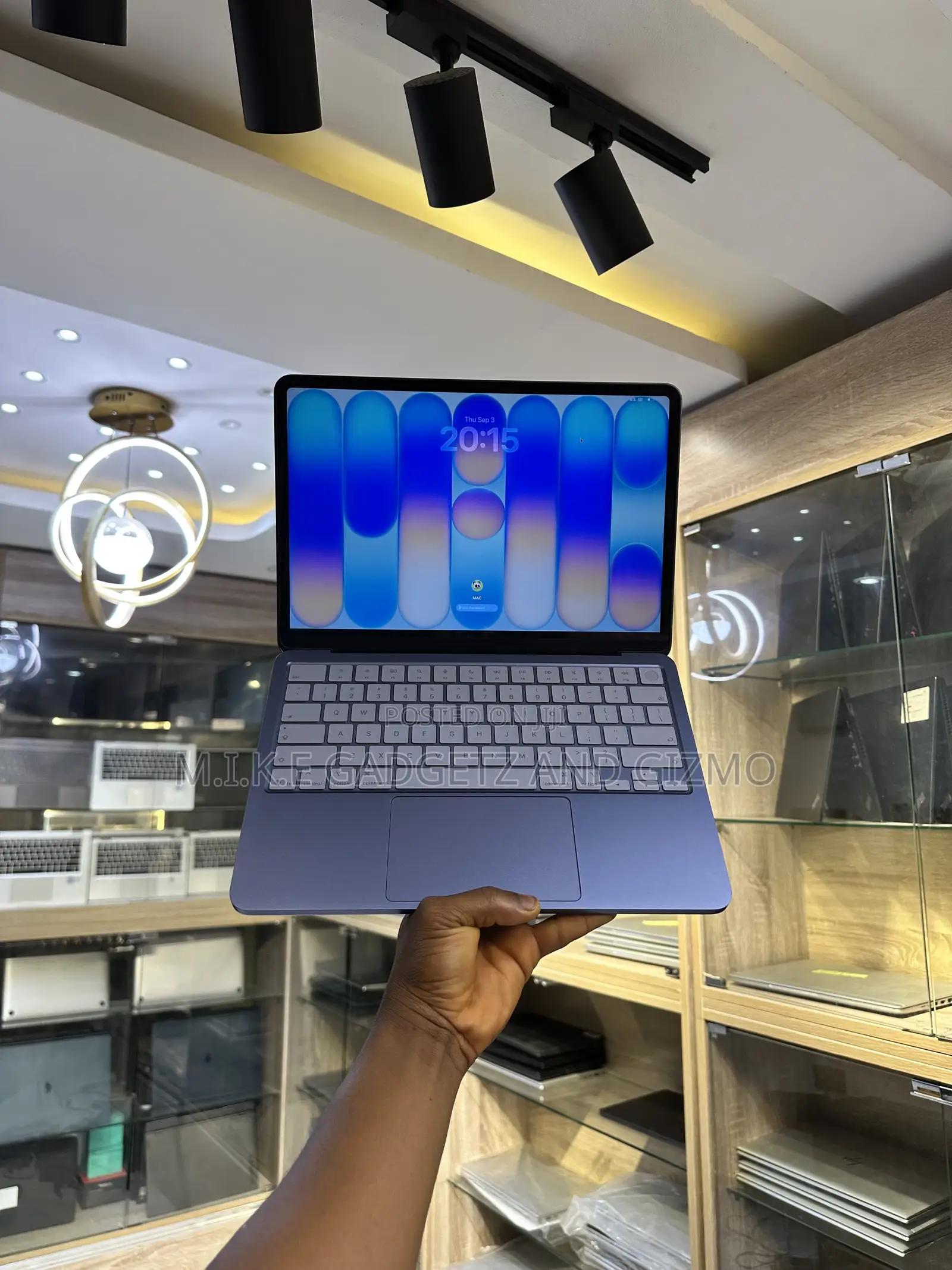 Laptop Apple MacBook Neo 2026 8GB SSD 512GB