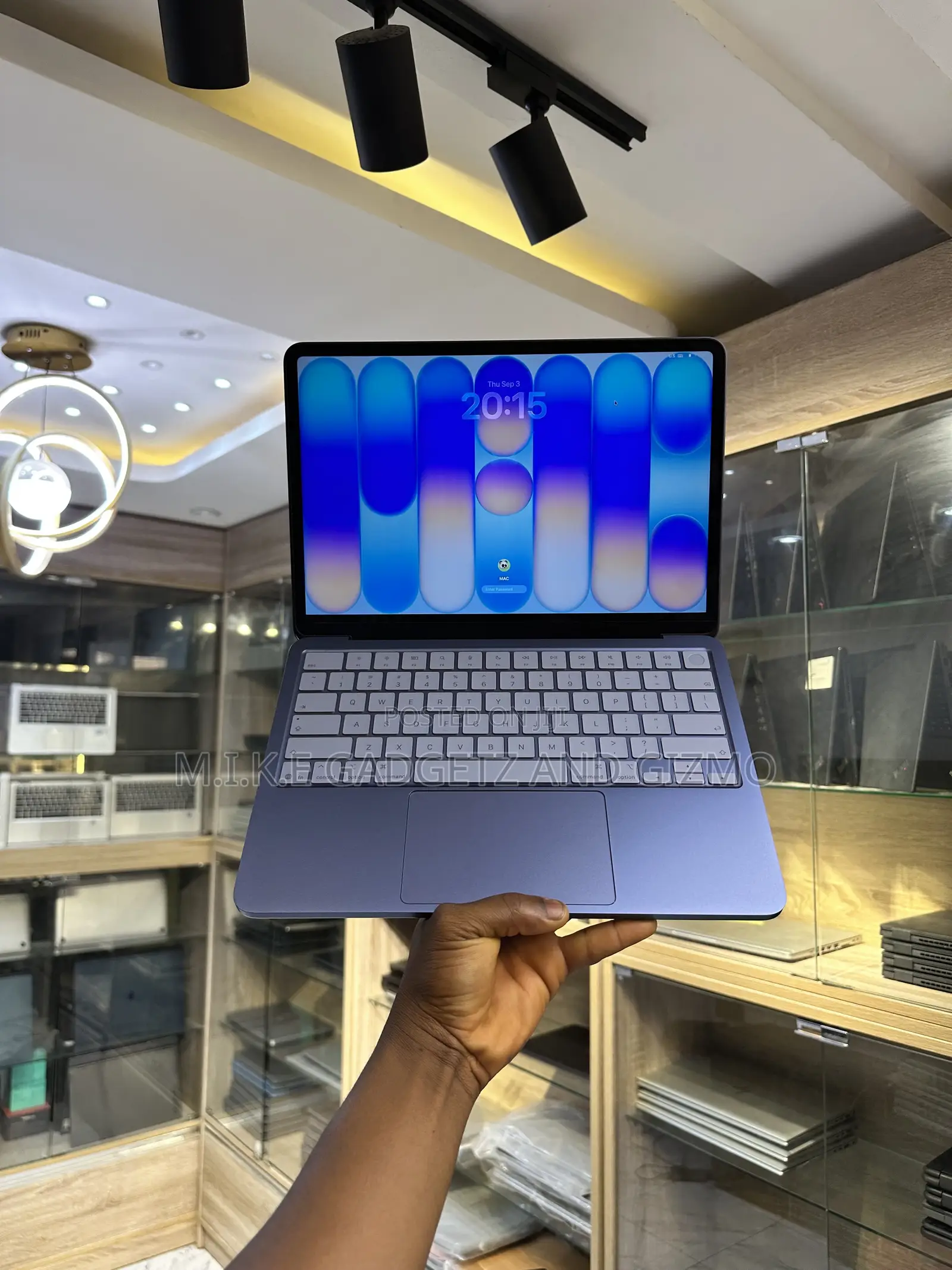 Laptop Apple MacBook Neo 2026 8GB SSD 512GB