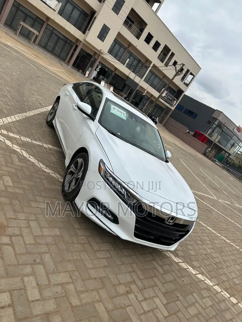 Honda Accord Sport 2.0T 2020 White