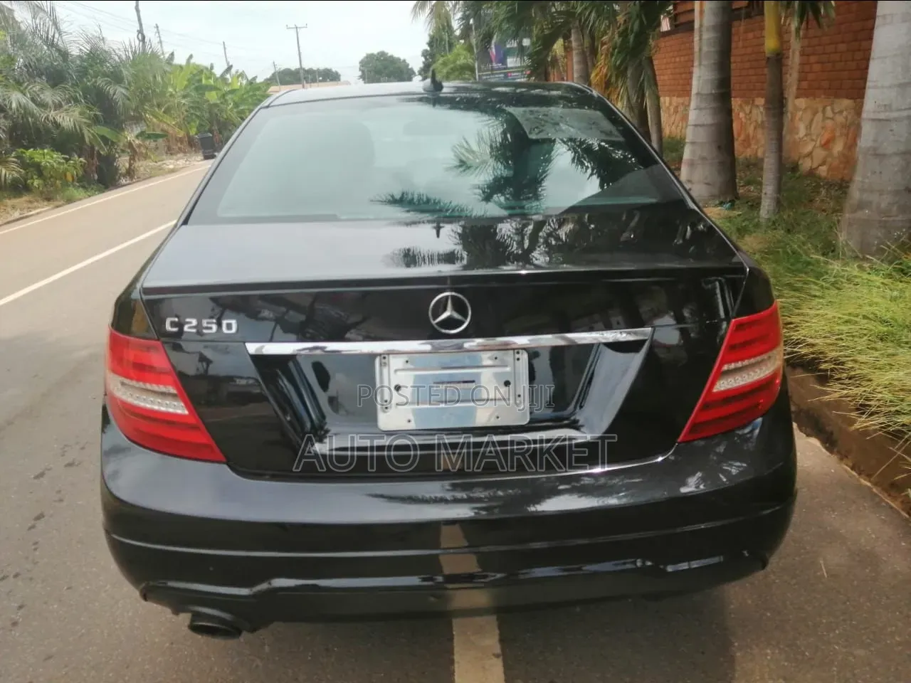 Mercedes-Benz C250 2014 Black