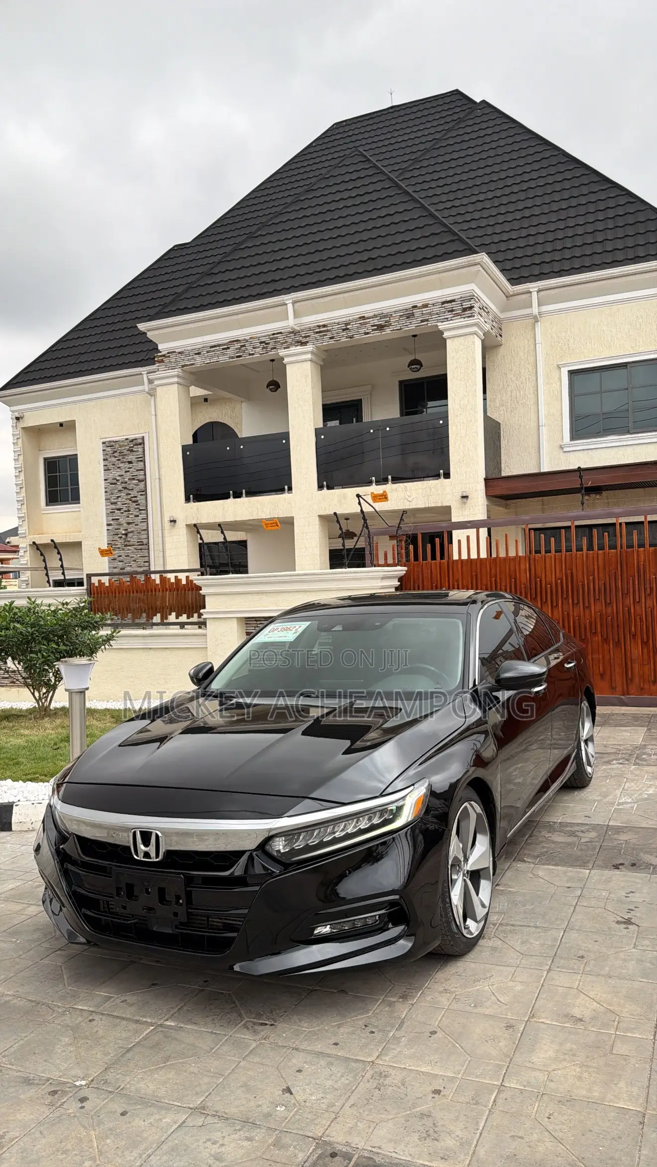 Honda Accord Touring 2.0T 2018 Black