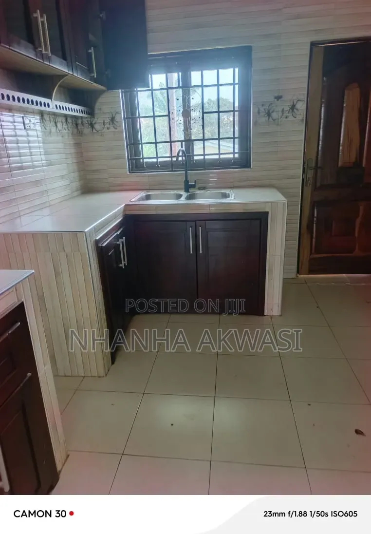 2bdrm Apartment in Junction Mall, Sakumono for rent
