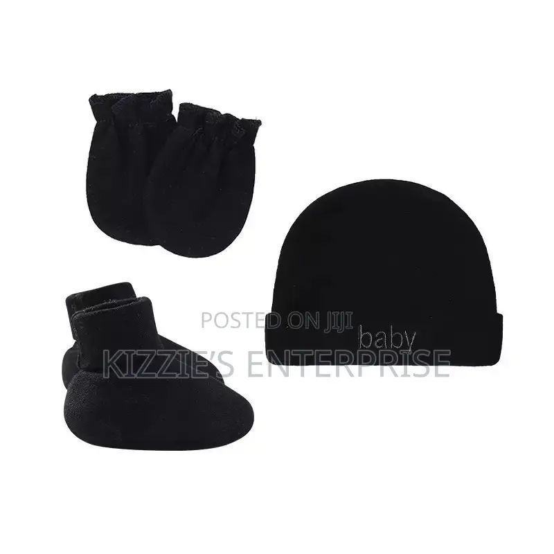 Hat, Mittens and Socks