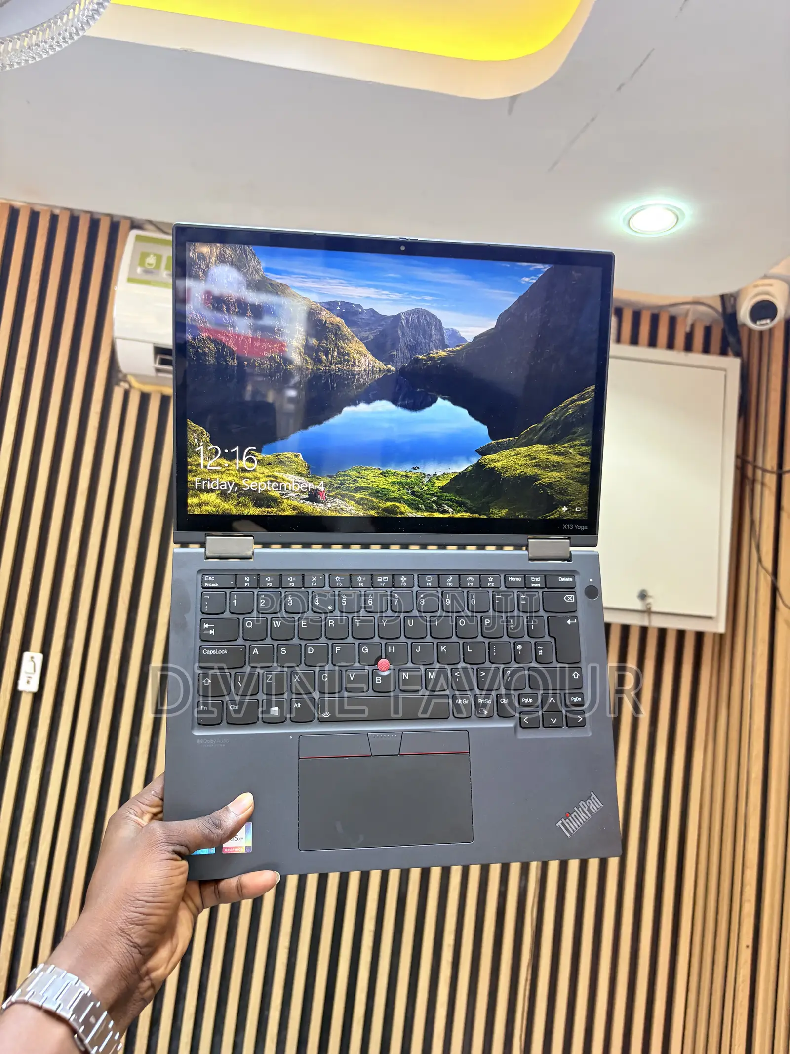 Laptop Lenovo ThinkPad x13 Yoga 16GB Intel Core i5 SSD 512GB