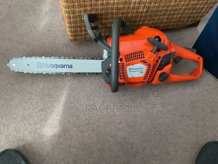 This Is Original Domestic Chainsaw 50 Centimeter (20) 55cc/