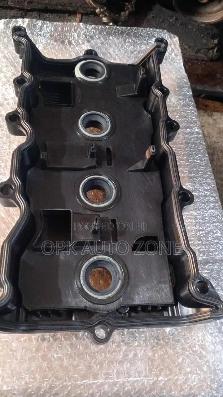 Nissan Rogue 08-15/Altima 07-13 2.5l/ Sentra 07-12 2.5L Valve Cover