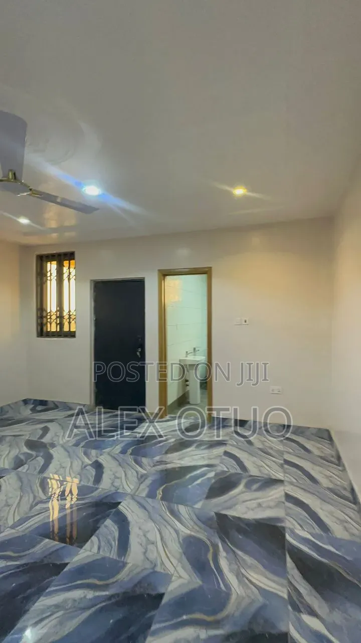 3bdrm Apartment in Alex Otuo Properties, Kumasi Metropolitan for rent