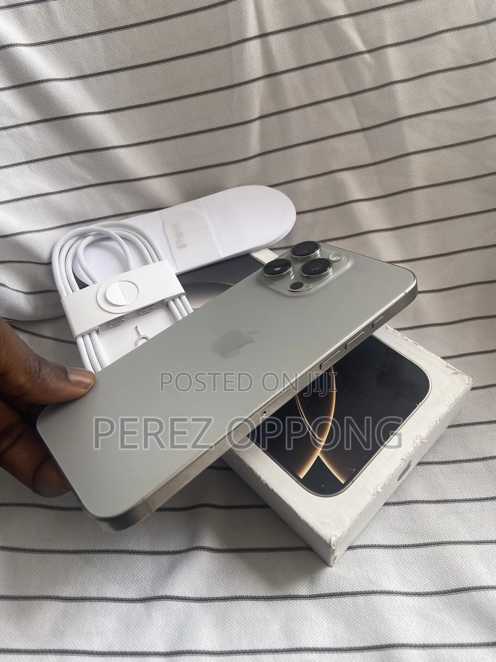 Apple iPhone 16 Pro Max 256 GB Silver