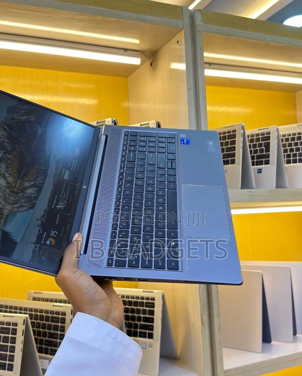 Laptop HP ZBook Firefly G8 16GB Intel Core i7 SSD 256GB