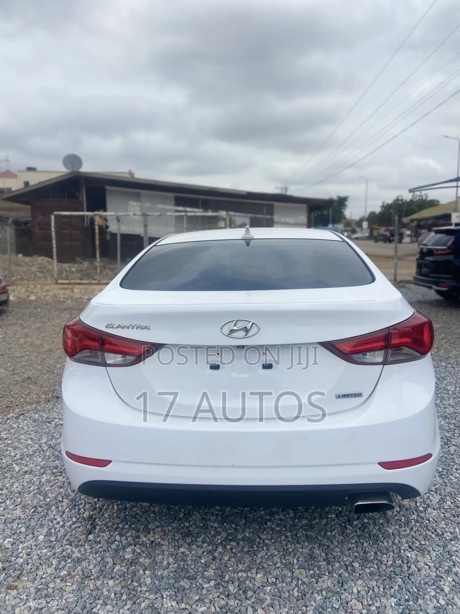 Hyundai Elantra Limited 4dr Sedan (1.8L 4cyl 6A) 2014 White